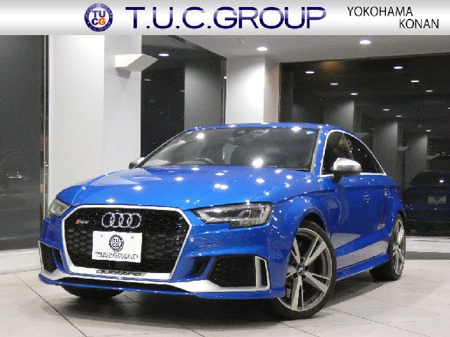 AUDI RS3 Sedan