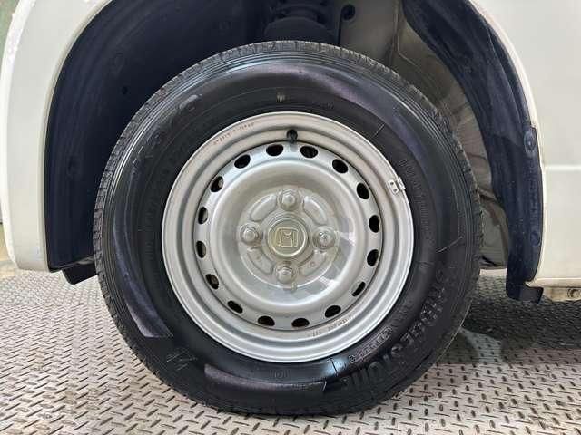 N-VAN