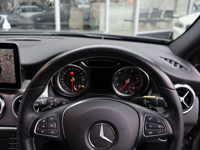 MERCEDES BENZ GLA class