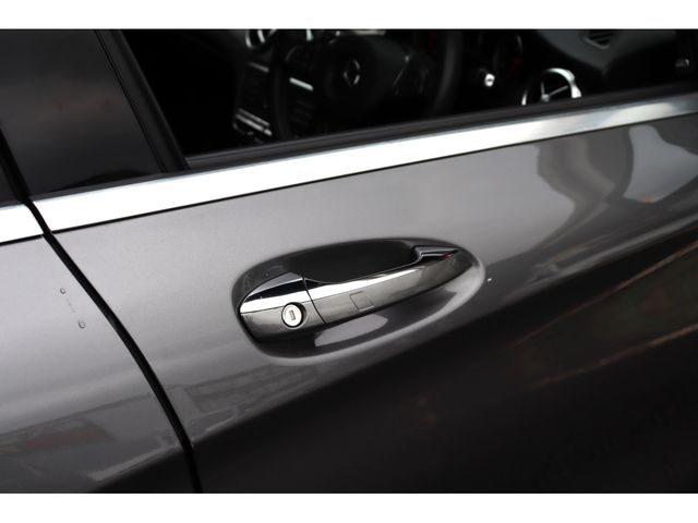 MERCEDES BENZ GLA class