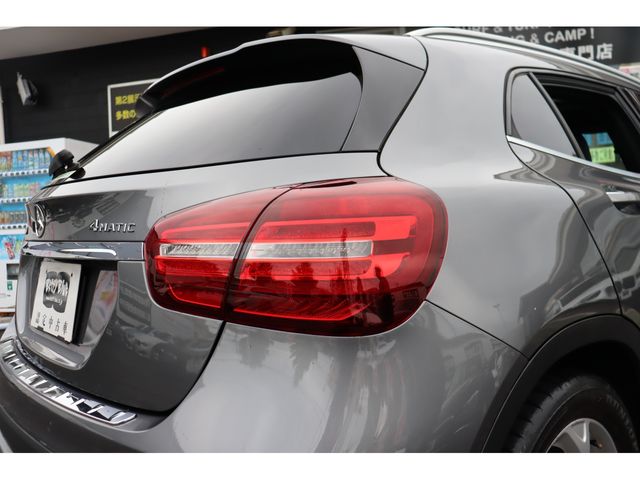 MERCEDES BENZ GLA class
