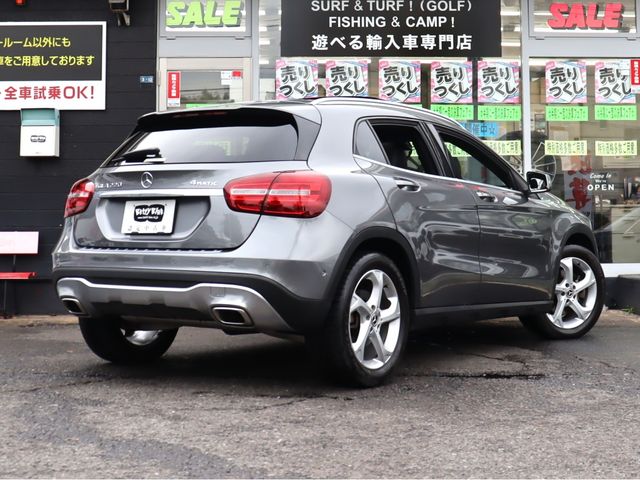 MERCEDES BENZ GLA class