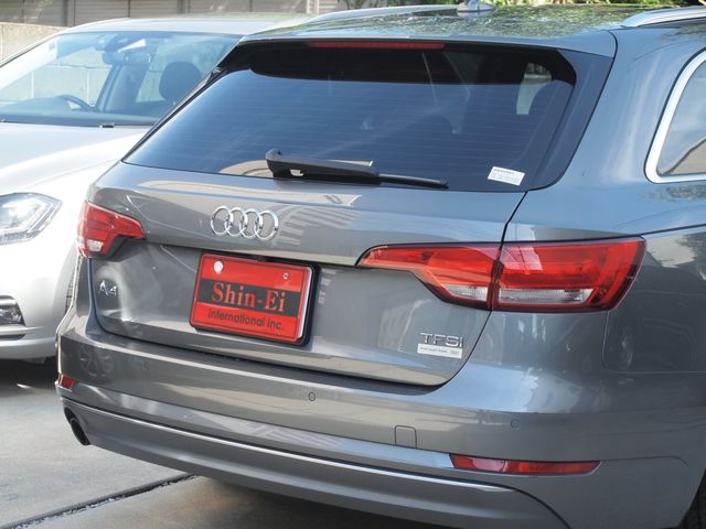 AUDI A4 AVANT