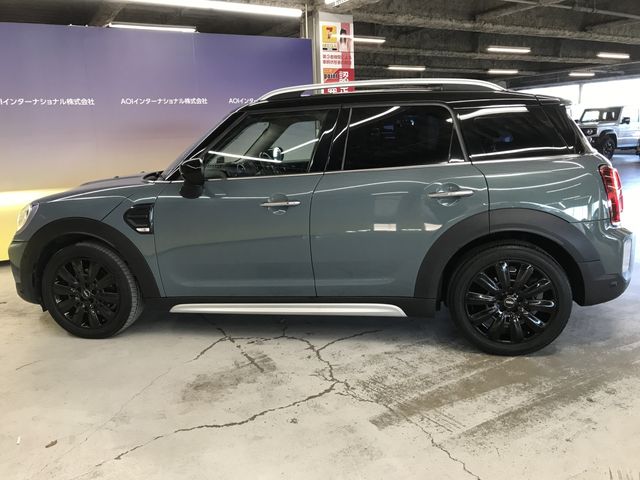 MINI COOPER D CROSSOVER