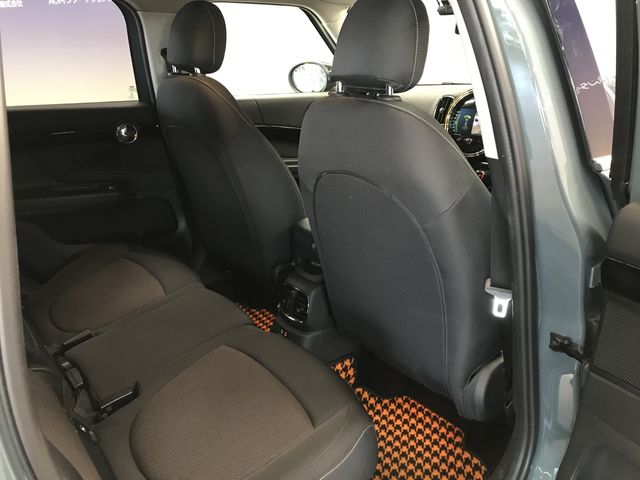 MINI COOPER D CROSSOVER