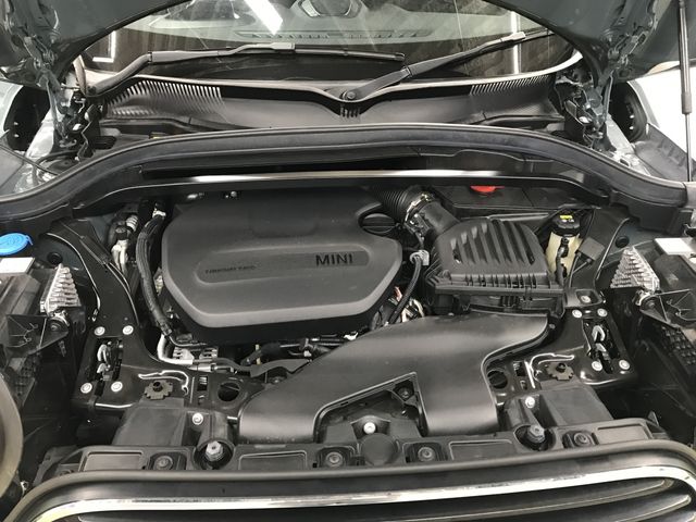 MINI COOPER D CROSSOVER