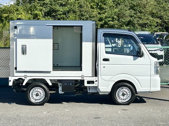 CARRY truck
