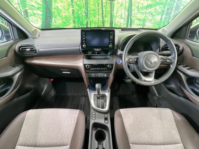 YARIS CROSS HYBRID