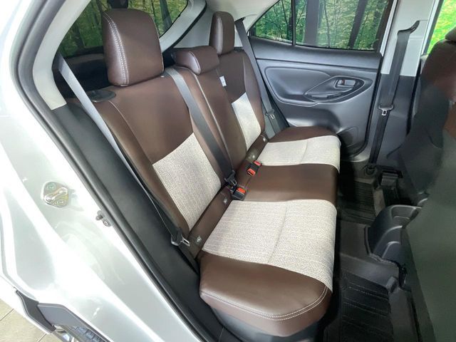 YARIS CROSS HYBRID