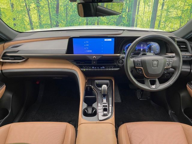 CROWN SPORT