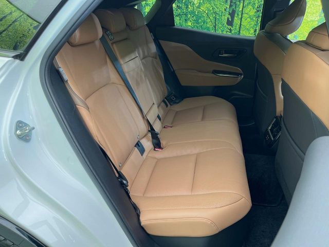 CROWN SPORT