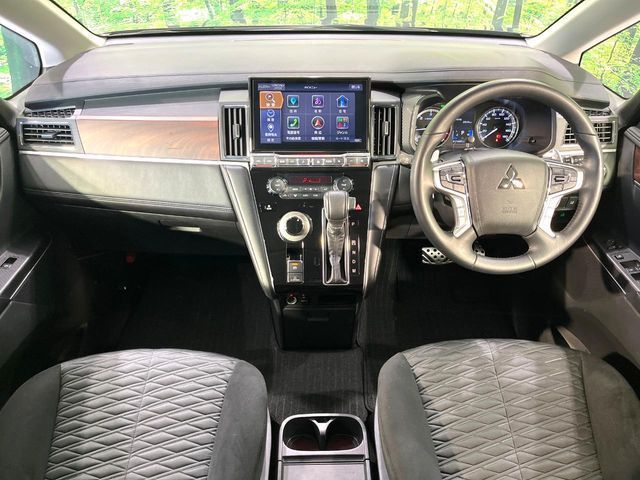 DELICA D:5 4WD