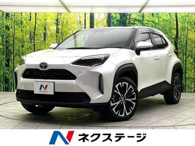 YARIS CROSS HYBRID