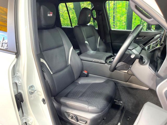 LANDCRUISER wagon