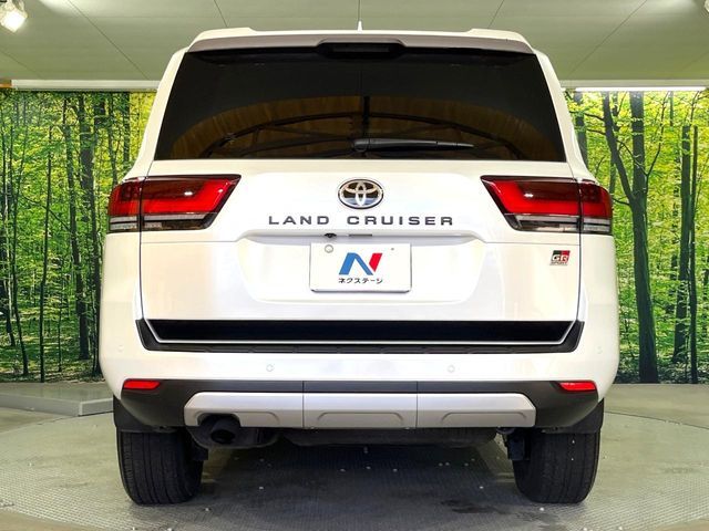 LANDCRUISER wagon