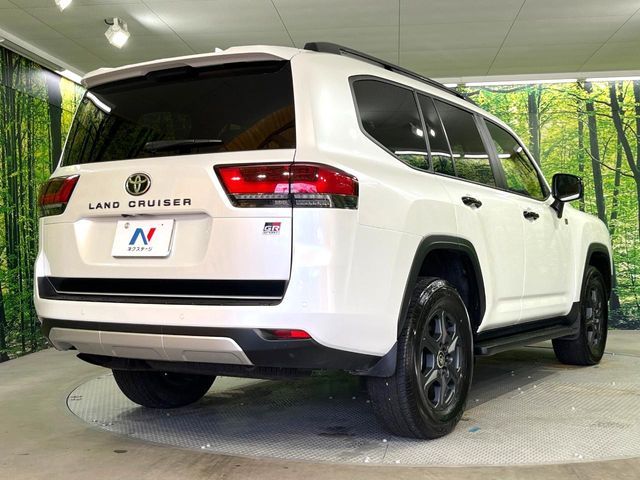LANDCRUISER wagon