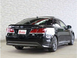 CROWN sedan hybrid