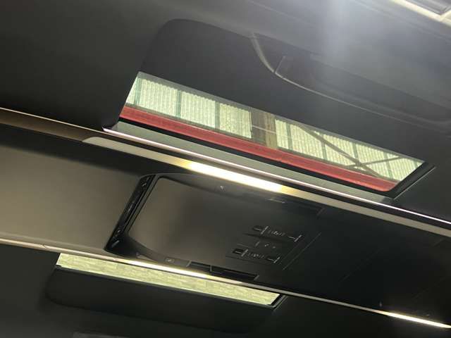 VELLFIRE  HYBRID