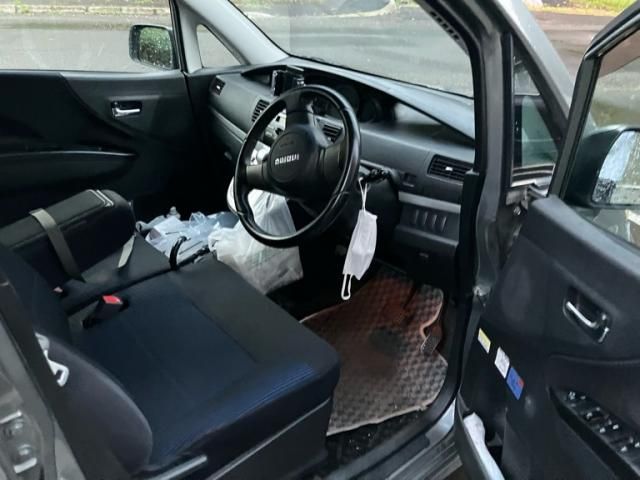 MOVE CUSTOM