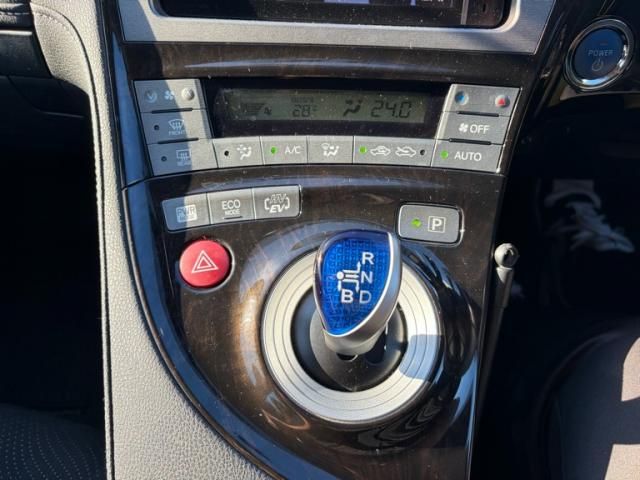 PRIUS PHV