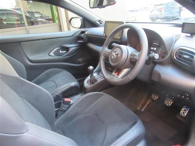 GR YARIS