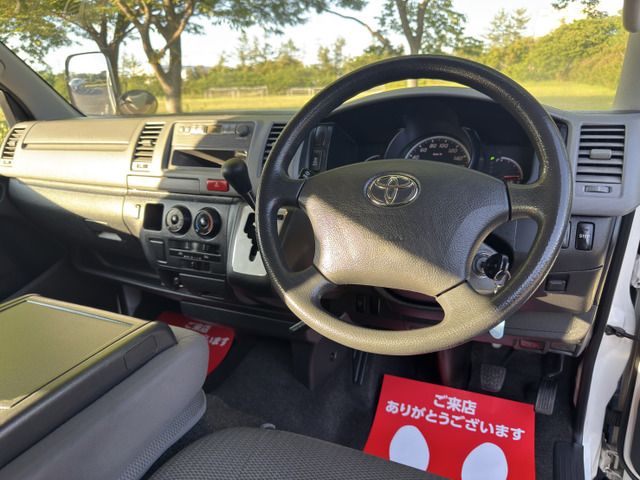 HIACE van 4WD
