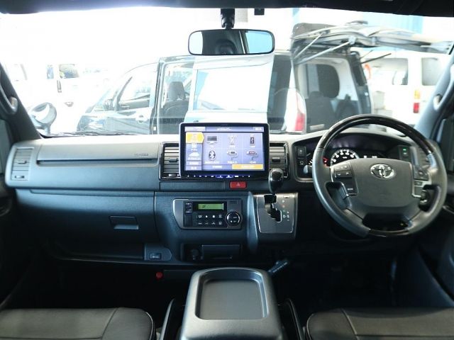 HIACE van 2WD