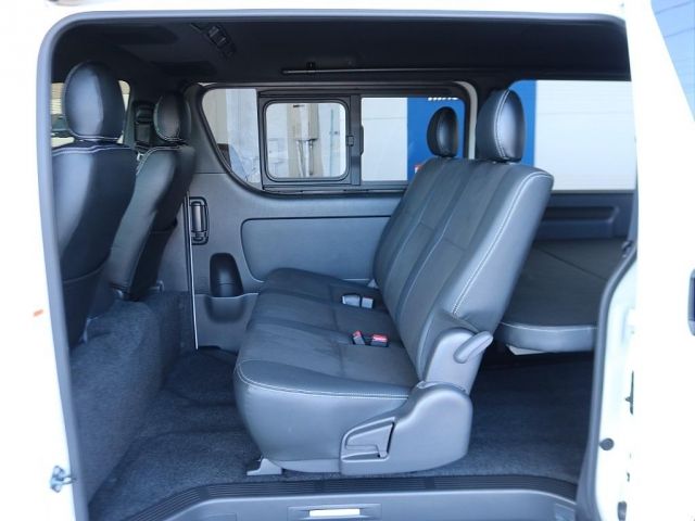 HIACE van 2WD
