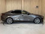 MAZDA3 SEDAN