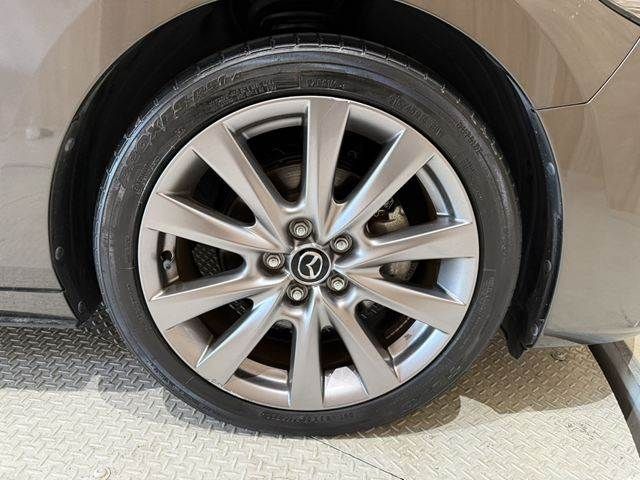 MAZDA3 SEDAN