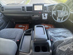 HIACE COMMUTER