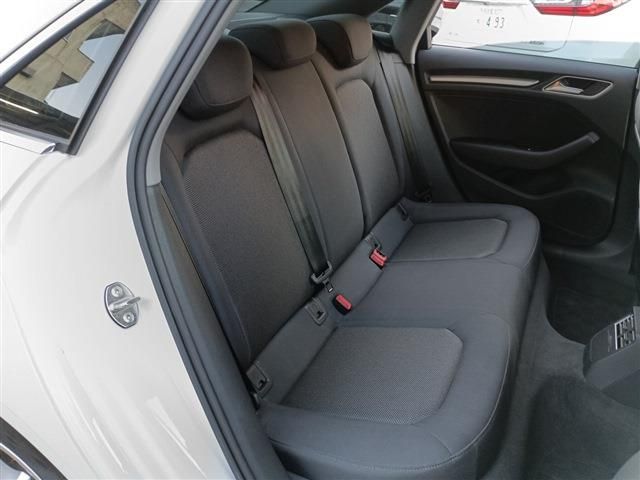 AUDI A3 Sedan