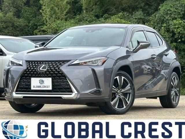 LEXUS UX200