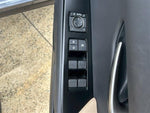 LEXUS UX200