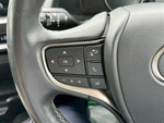 LEXUS UX200