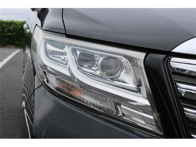 ALPHARD hybrid 4WD