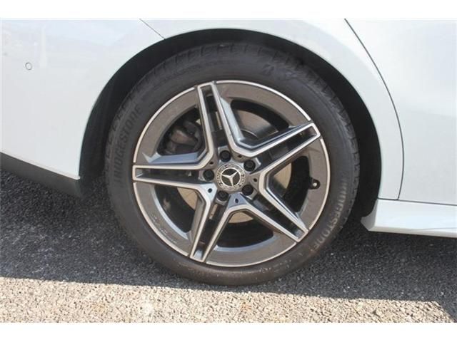 MERCEDES BENZ CLA class