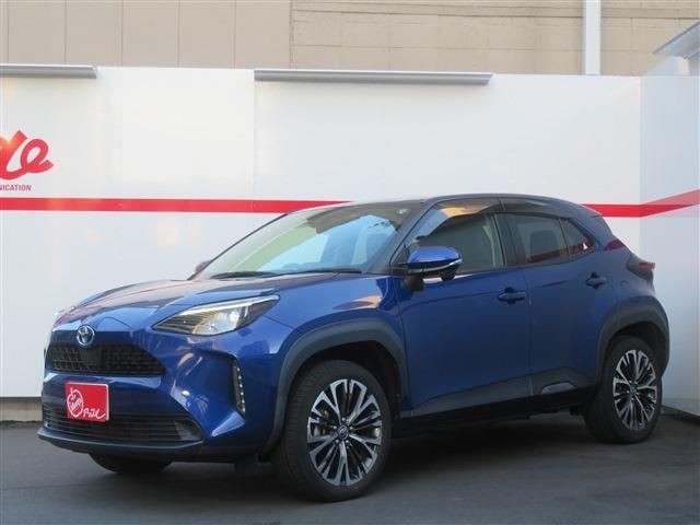 YARIS CROSS HYBRID