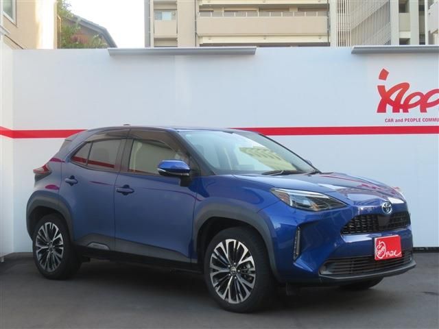 YARIS CROSS HYBRID