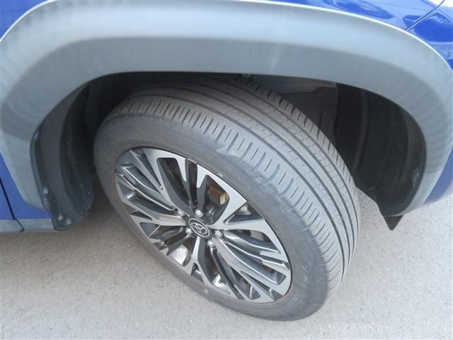 YARIS CROSS HYBRID