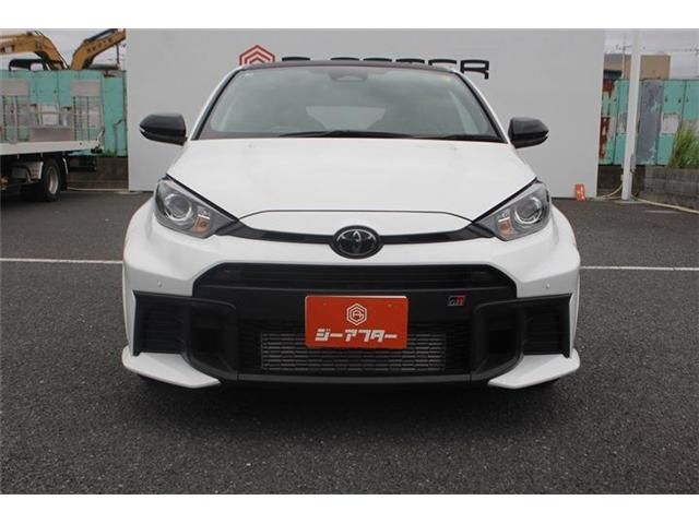 GR YARIS