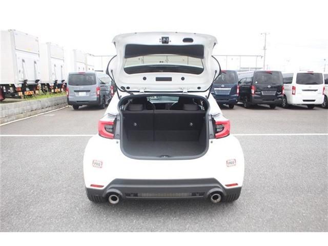 GR YARIS