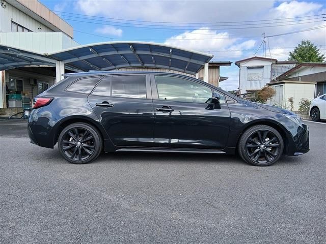 COROLLA TOURING HYBRID