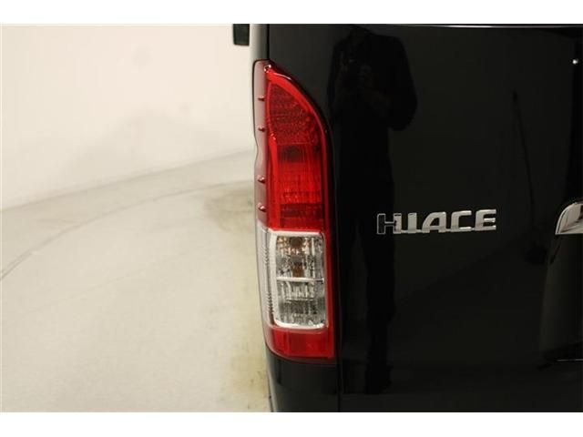 HIACE van 4WD