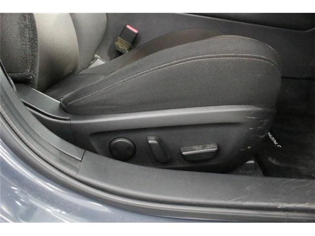 MAZDA3 FASTBACK