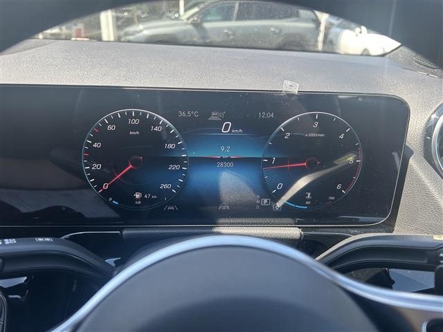 MERCEDES BENZ GLA class