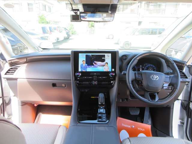 ALPHARD hybrid 4WD