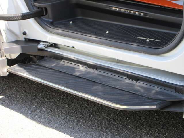ALPHARD hybrid 4WD