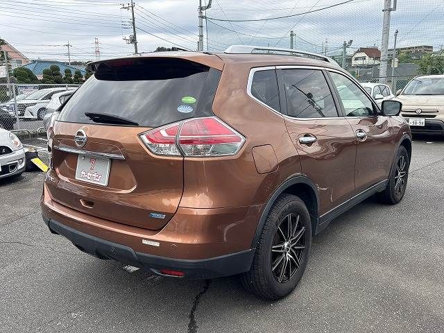 X-TRAIL 4WD