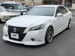 CROWN sedan hybrid